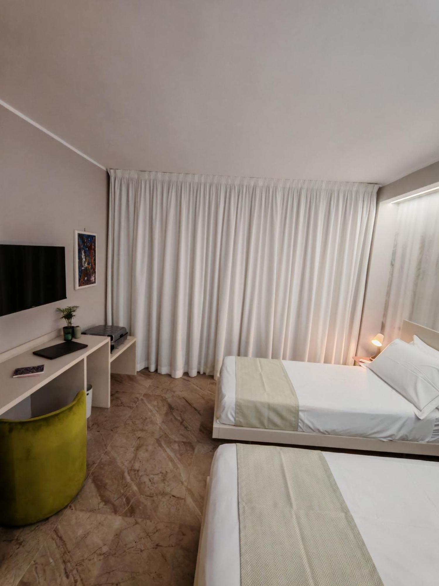 Effe4 Lovely Room Bari Kültér fotó